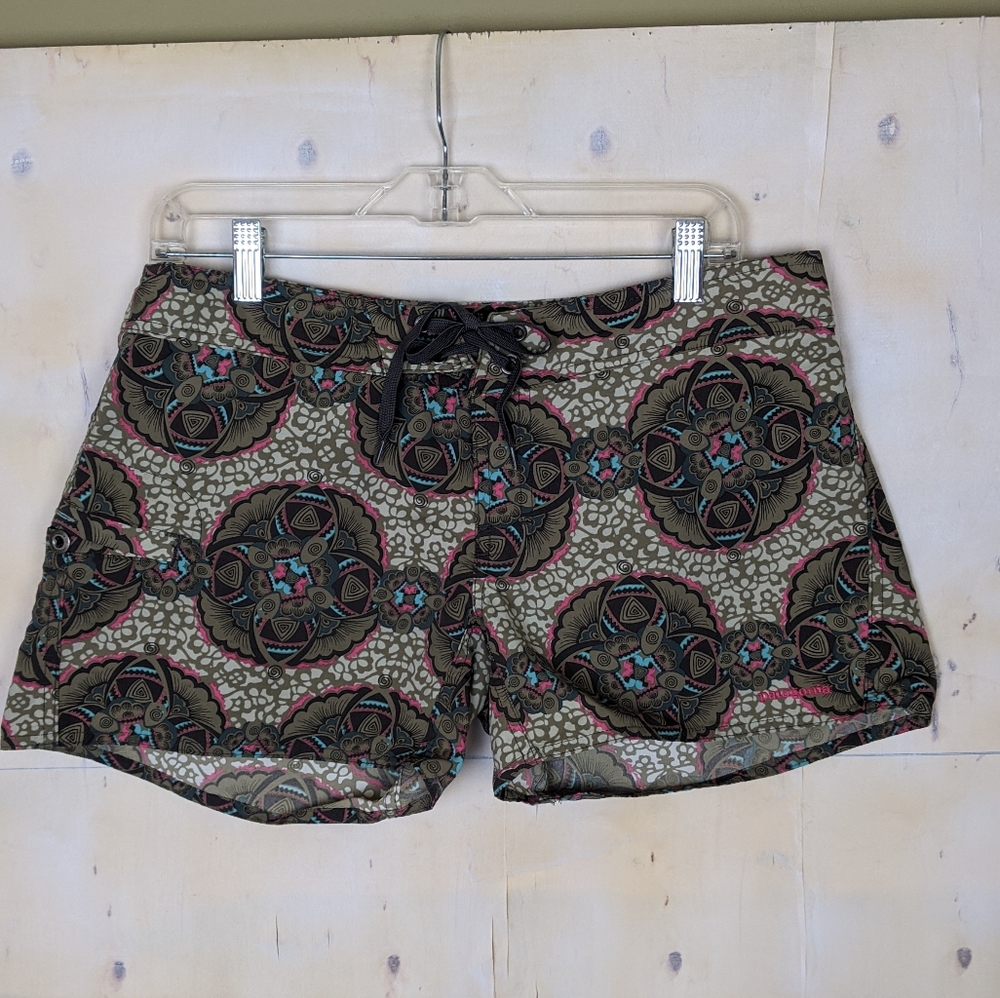 Patagonia athletic shorts print tie size 6